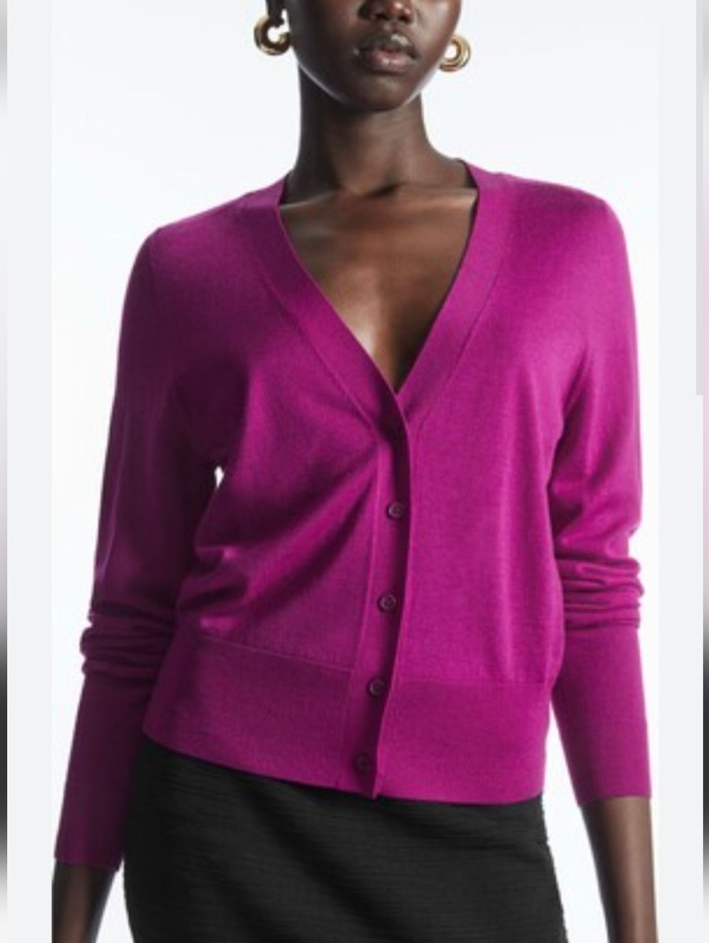 COS Magenta Button-Front V-Neck Cardigan 100% Wool Contemorary Quiet Luxury Med.
